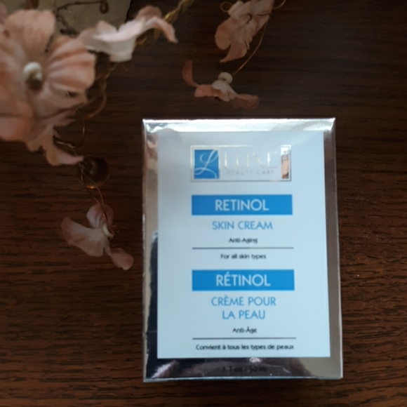 luxe retinol skin cream